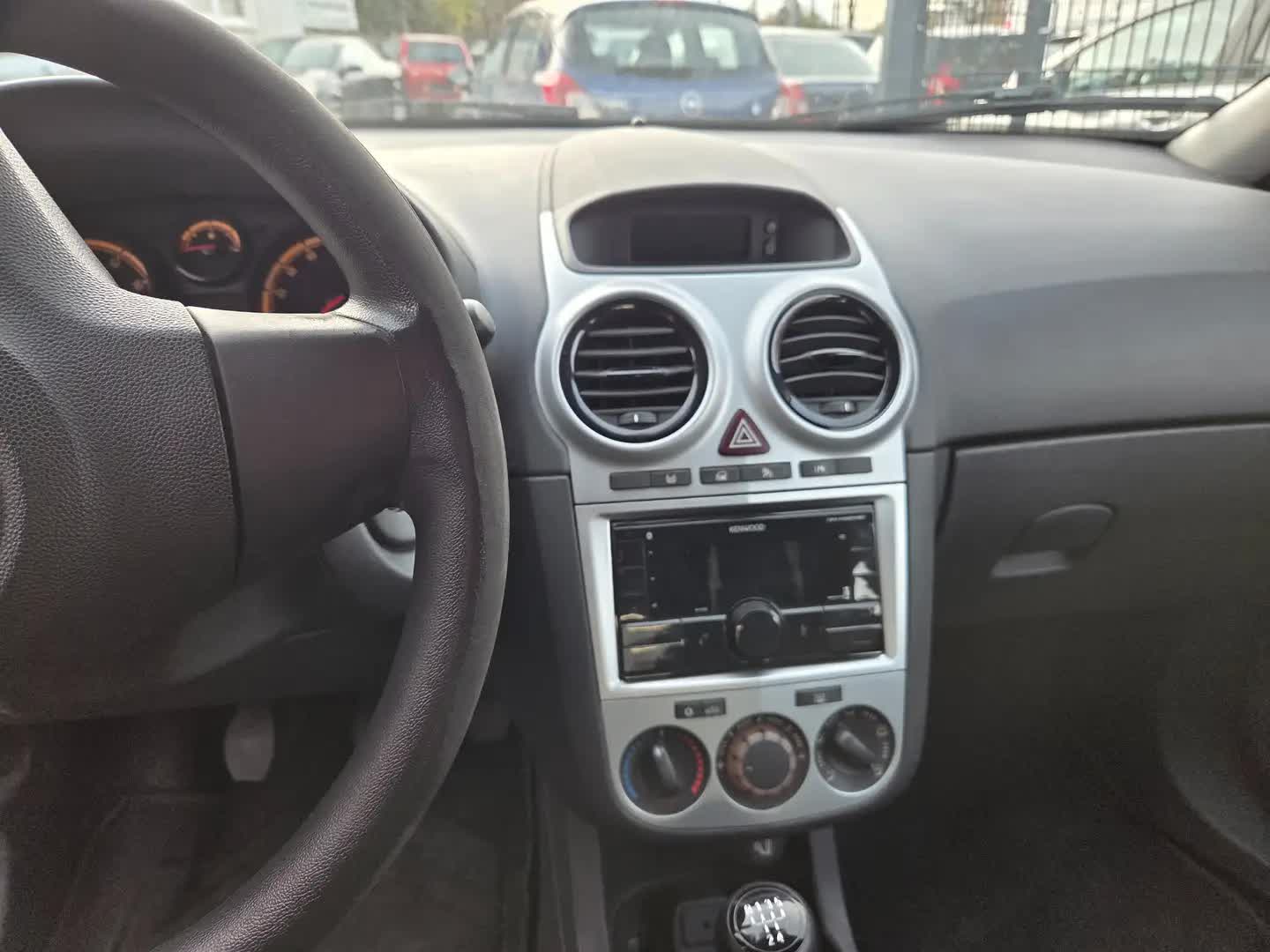 Opel Corsa – Bild 7